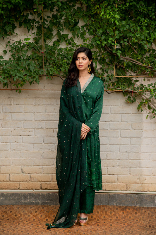 Rooh Kurta Set in Emerald